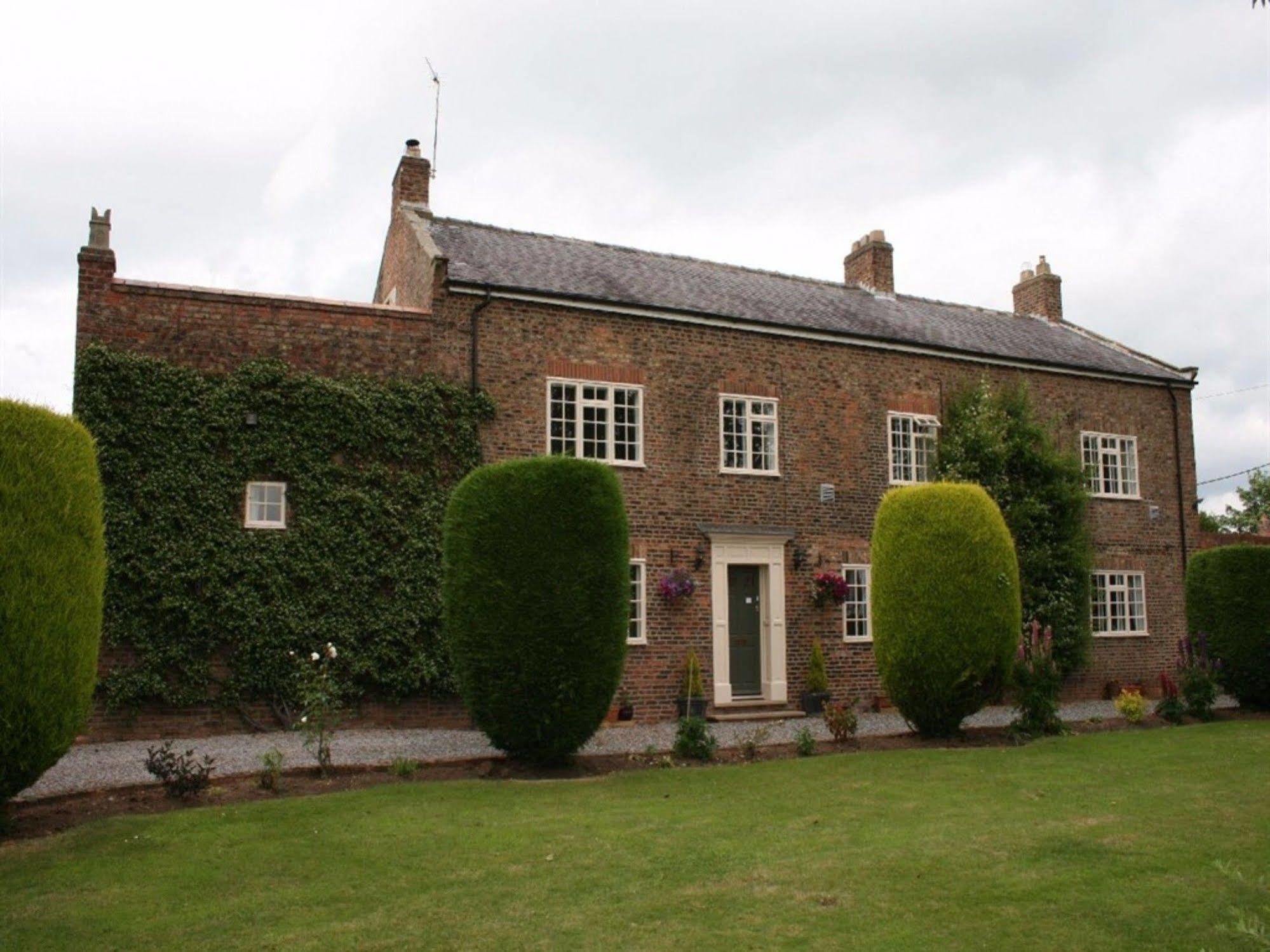 The Manor Guest House York Exterior photo